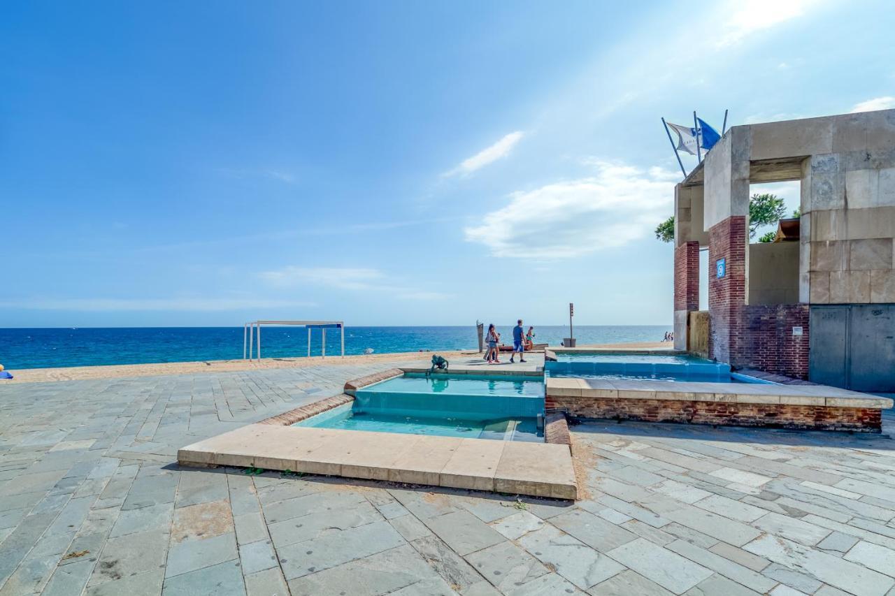 Hauzify I Apartament Edelweiss プラヤ・デアロ エクステリア 写真