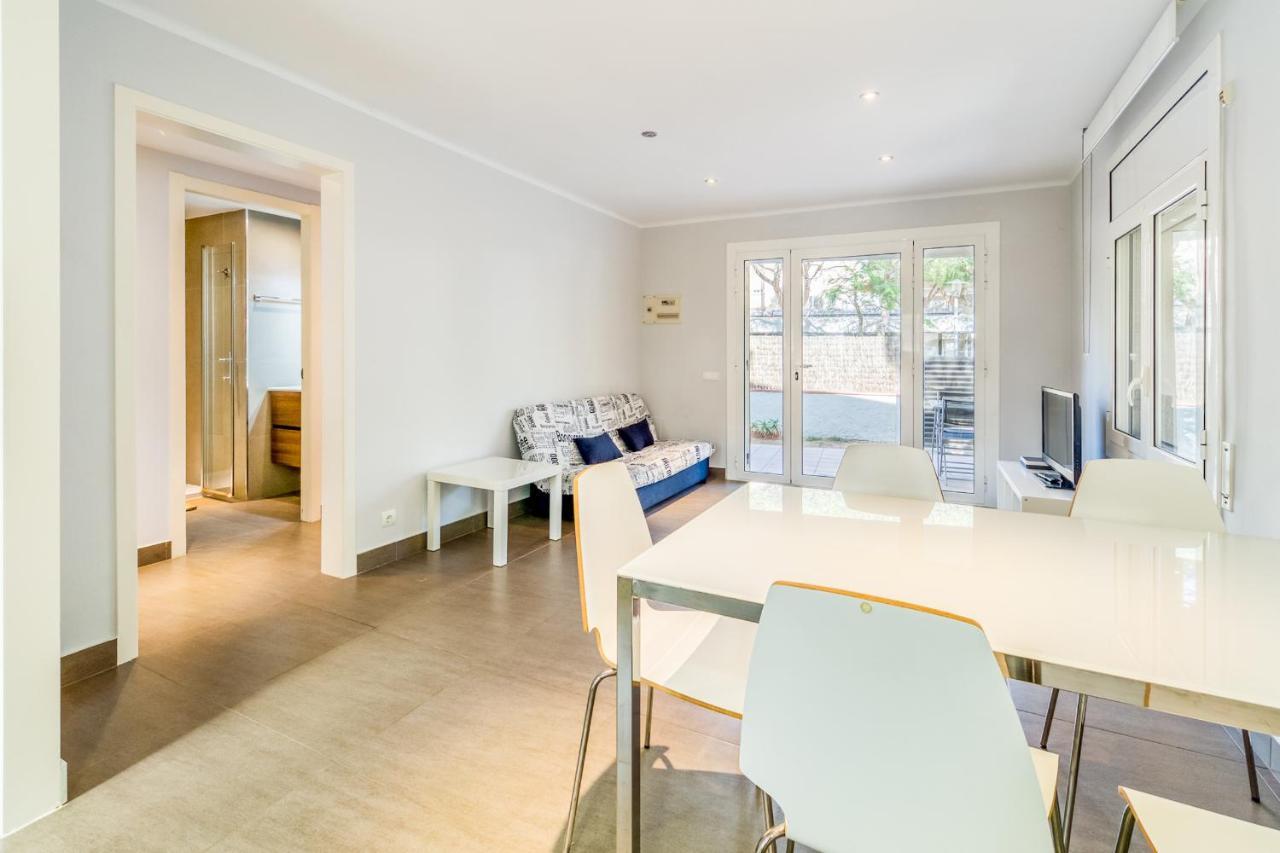 Hauzify I Apartament Edelweiss プラヤ・デアロ エクステリア 写真